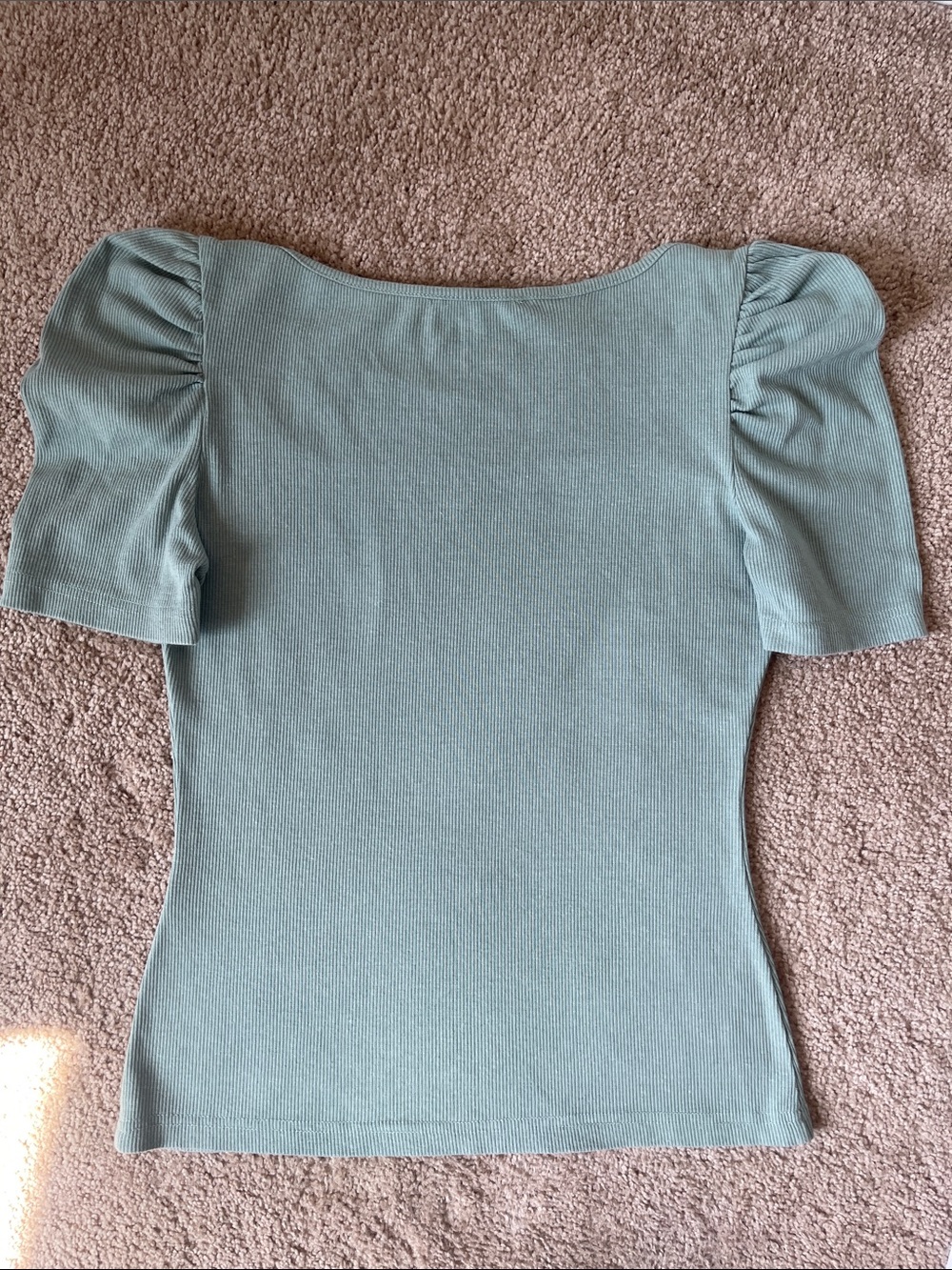 SHEIN TOP - Picture 4 of 5